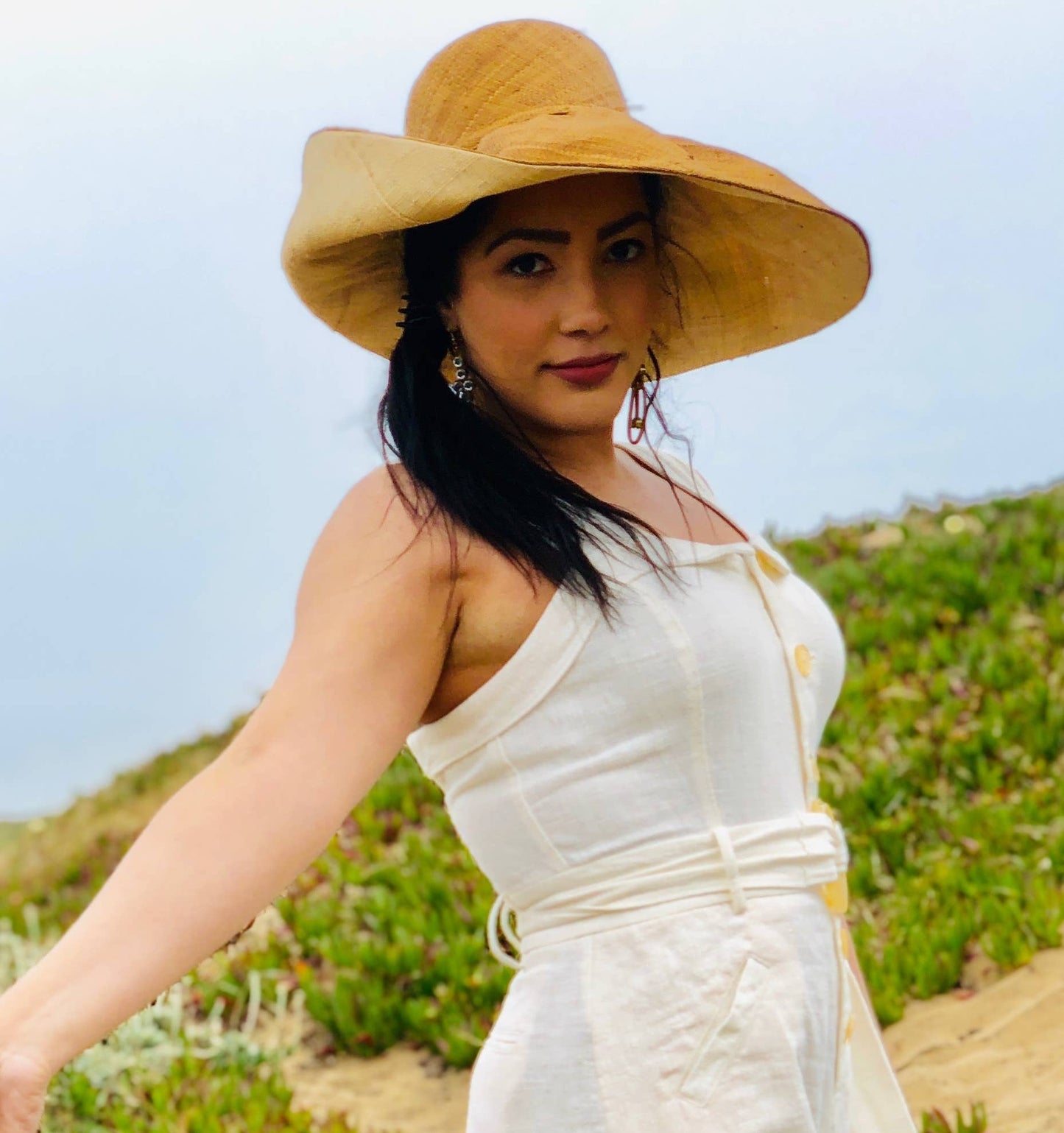 5" & 7" Wide Brim Two Tone Packable Straw Sun Hats