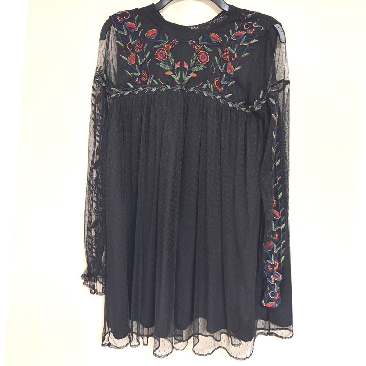 Pre-Loved Zara Embroidered Mesh Tulle Babydoll Mini Dress/Tunic Size XS