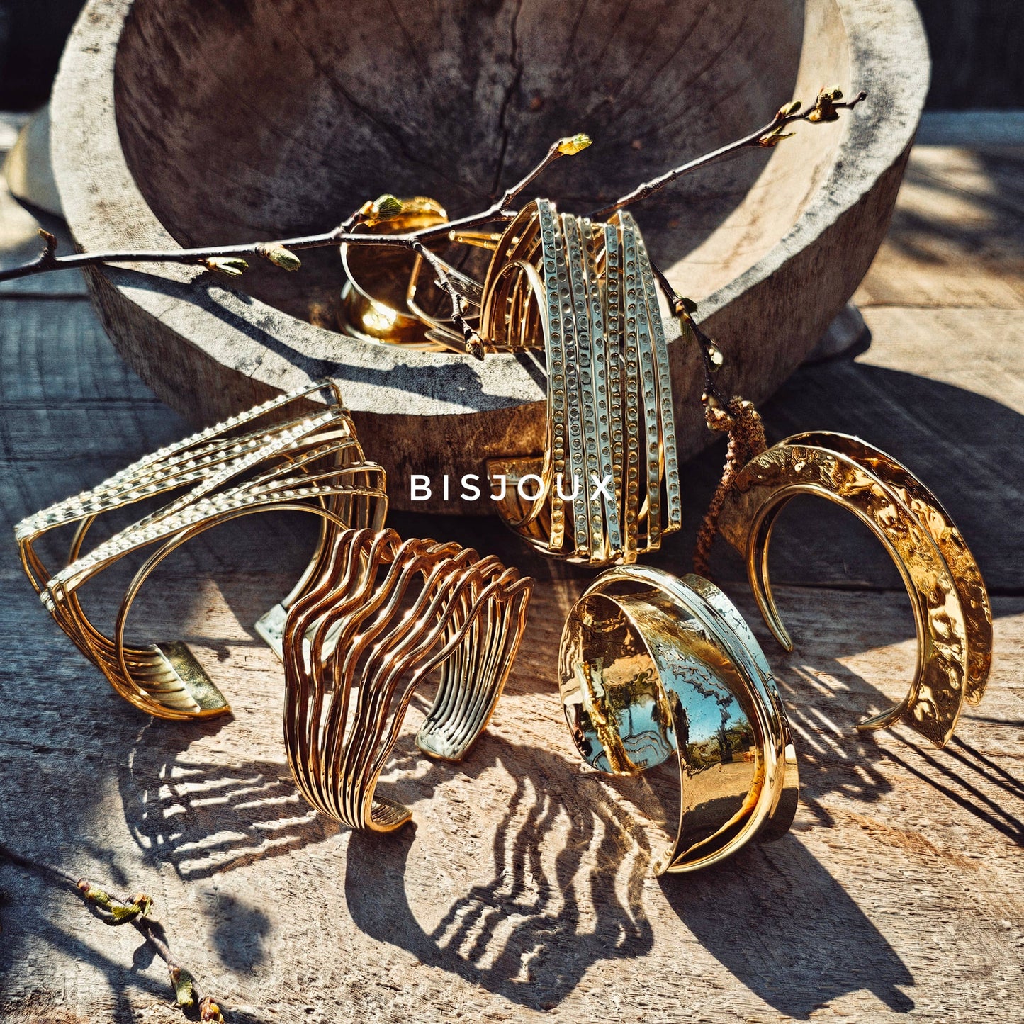 Brass Curve  line hammered Cuff bracelet