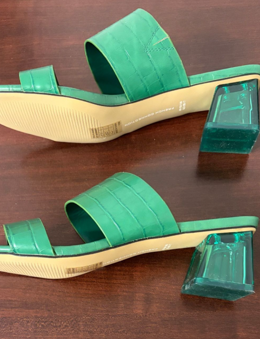 French Connection Emerald Green Croc-Embossed Lucite Block Heels Size 8.5W
