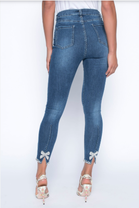 Frank Lyman Back Bow Ankle Jeans