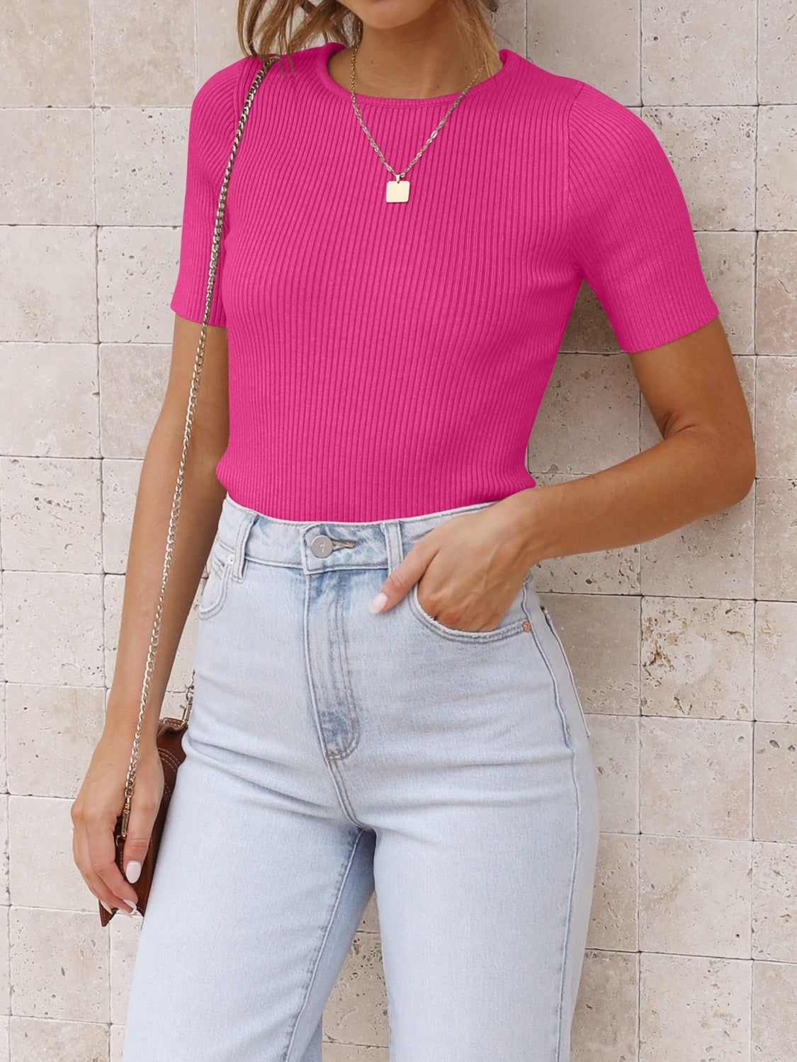 Round Neck Short Sleeve Knit Top