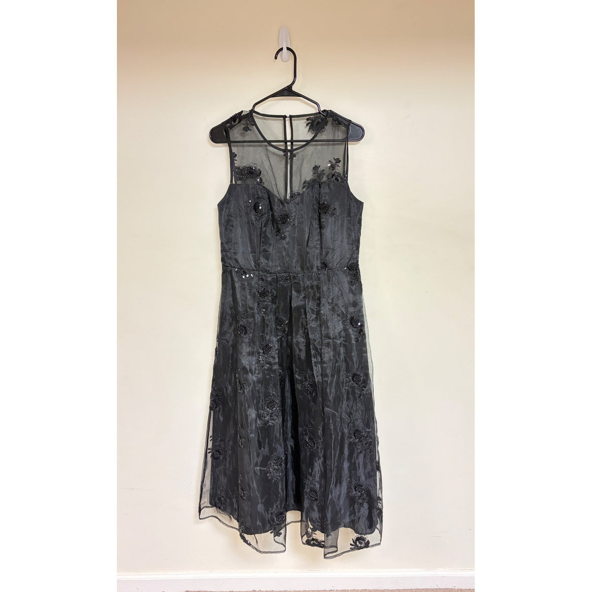 NWOT Donna Karan Black Organza Cocktail Dress Size 8